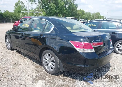 2012 Honda Accord 2.4 Ex-L from USA, damaged, VIN 1HGCP2F83CA084235